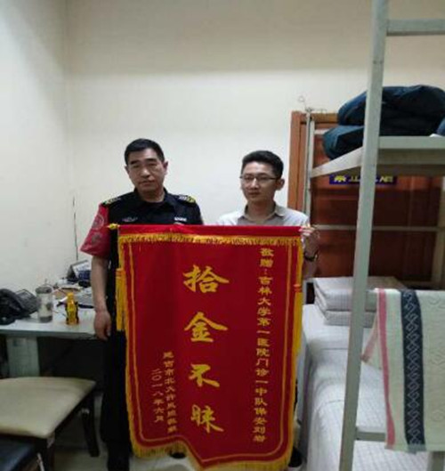 1副本.jpg